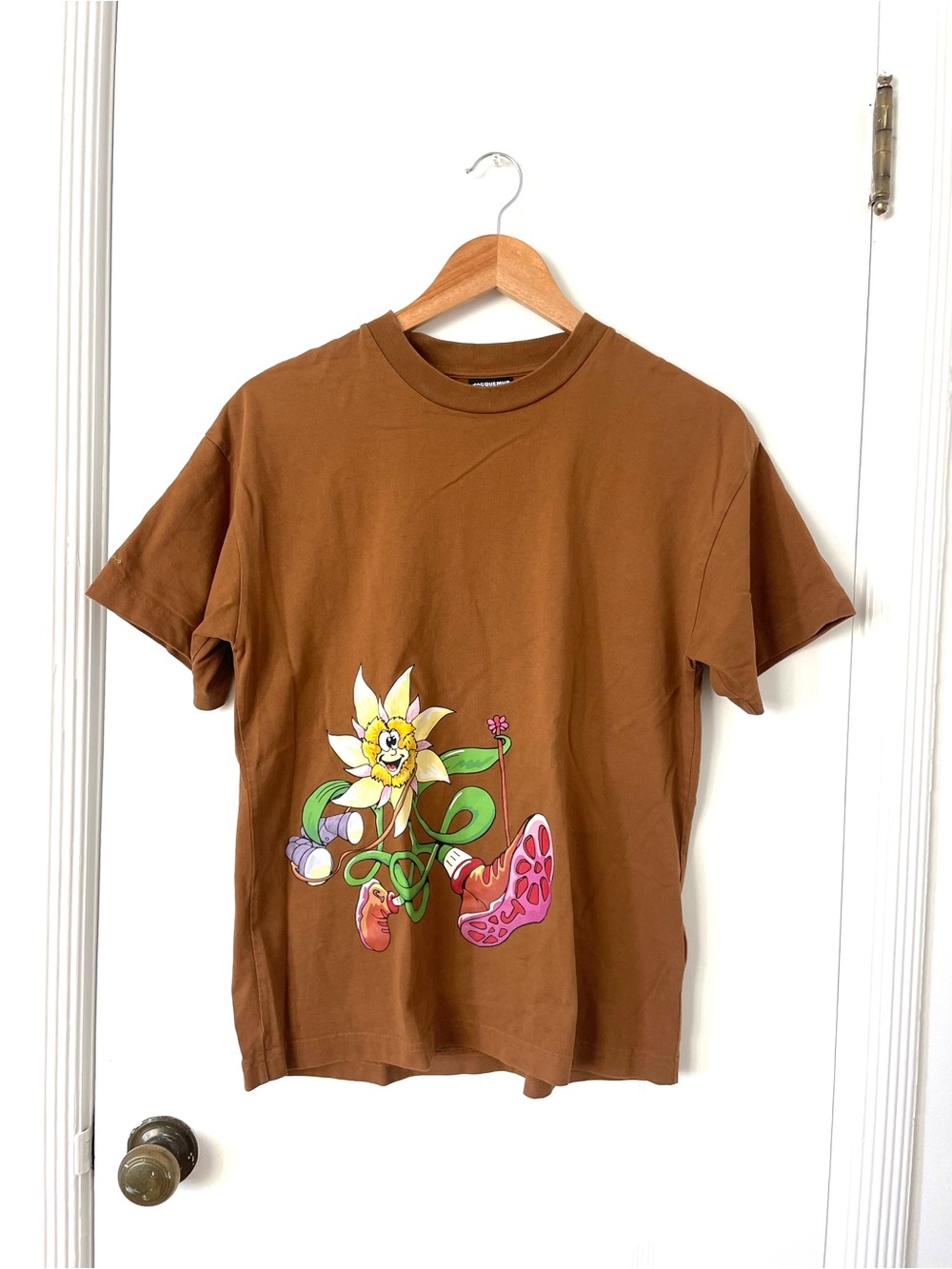 Jacquemus Brown Designer Tee with Colorful Flower Graphic